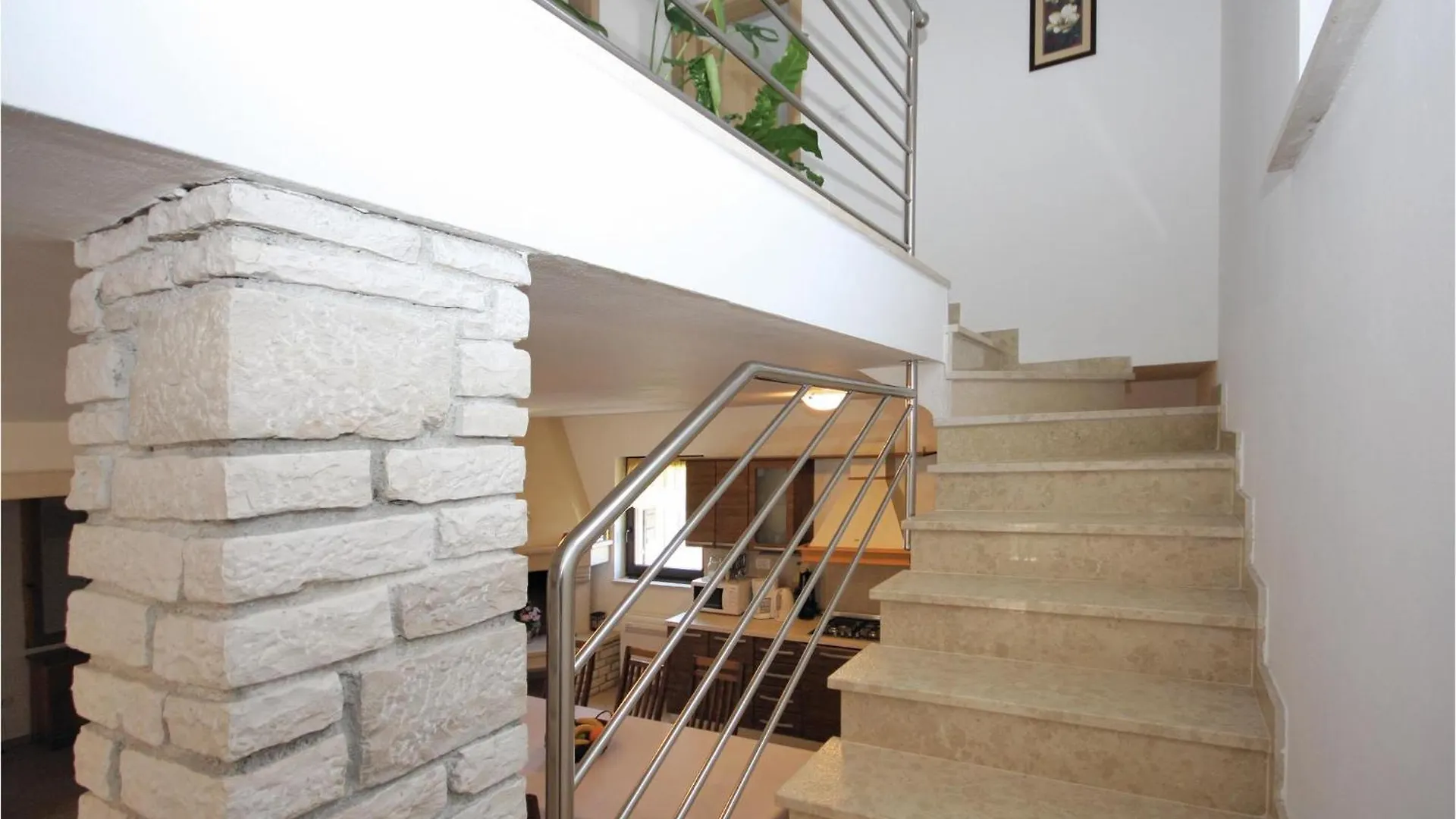Holiday home Lovely Home In Rebici With Kitchen