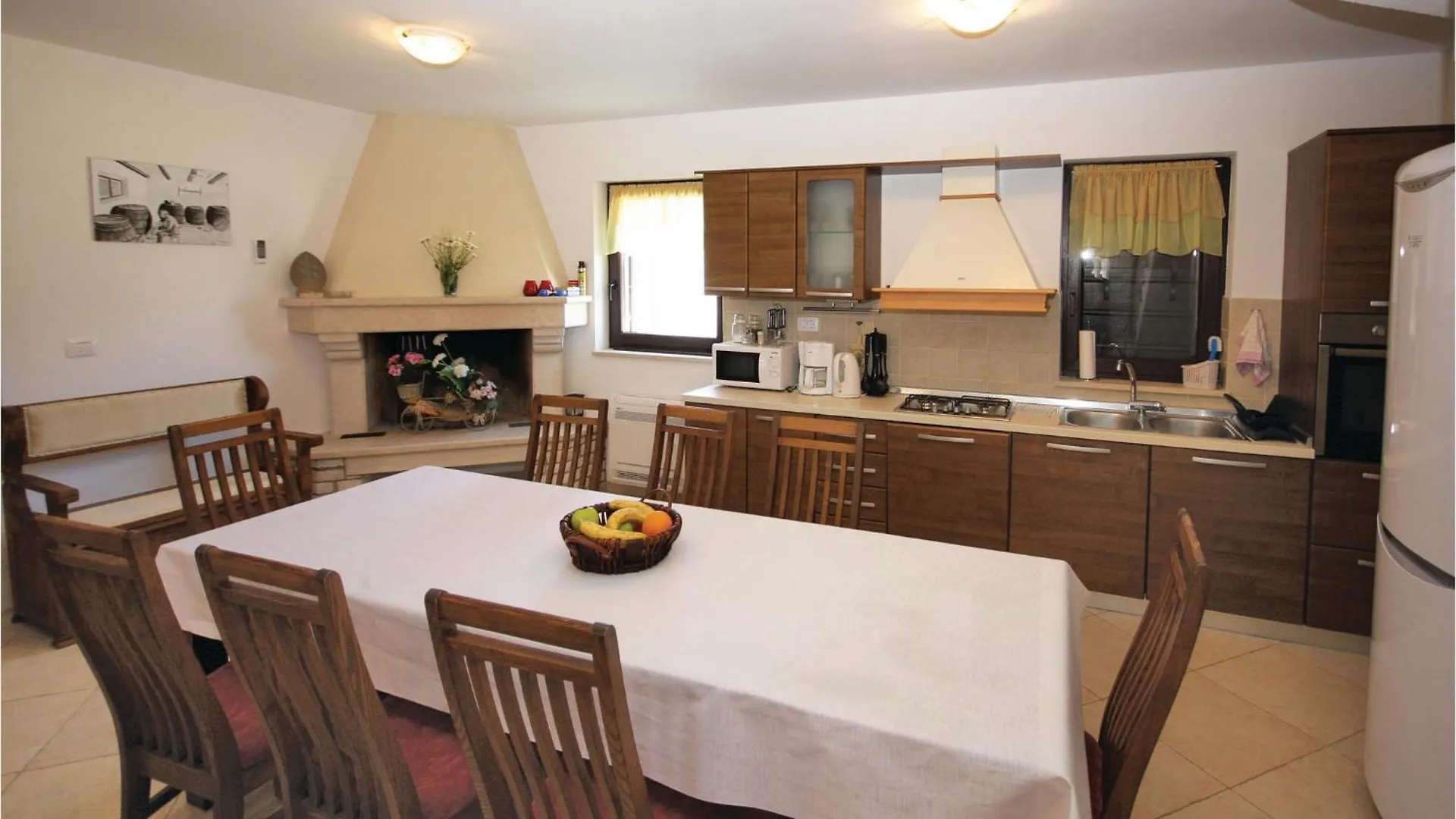 Holiday home Lovely Home In Rebici With Kitchen Croatia