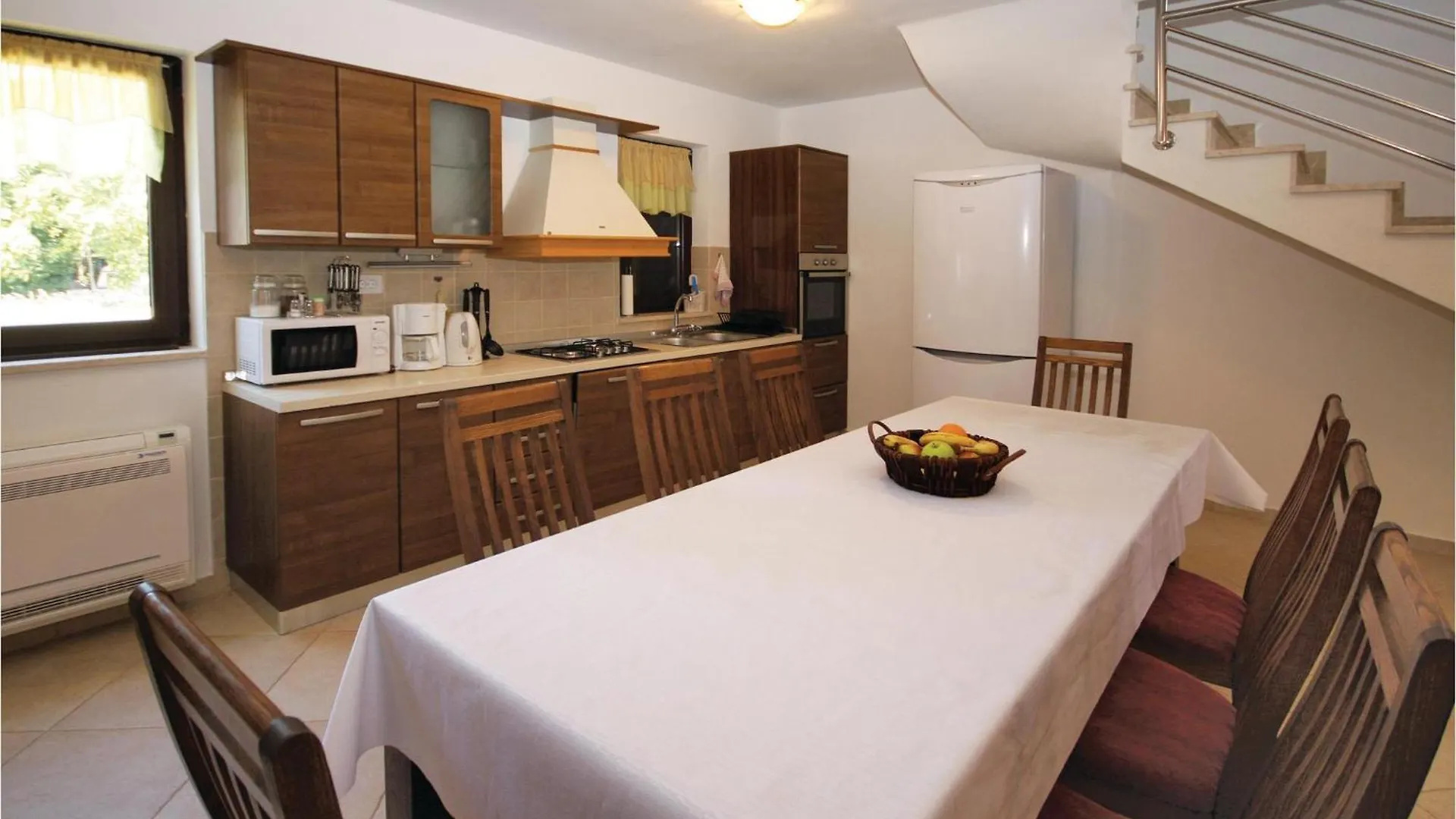 Lovely Home In Rebici With Kitchen 0*,