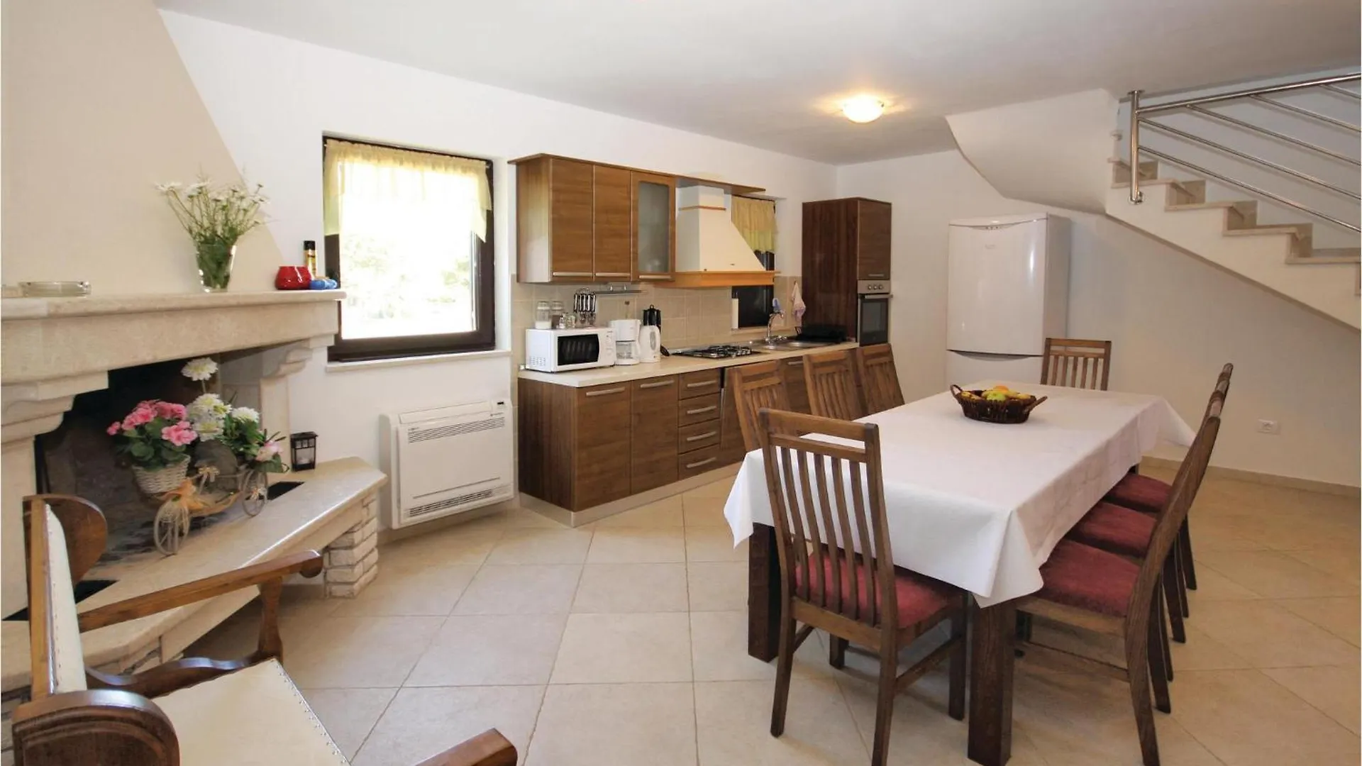 Holiday home Lovely Home In Rebici With Kitchen Croatia