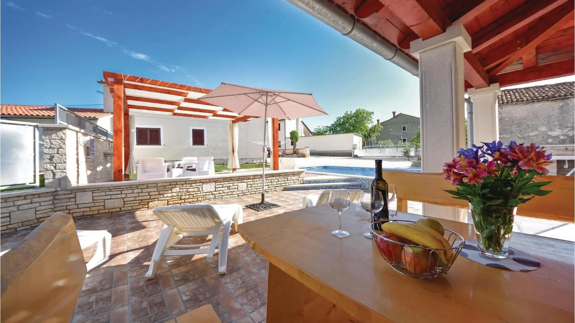 Lovely Home In Rebici With Kitchen 0*,